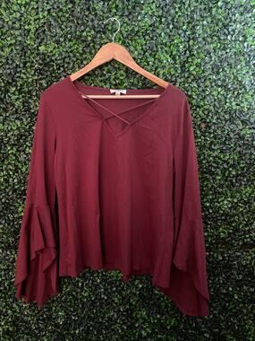 Umgee USA Maroon Blouse Flared sleeves Women’s Size L